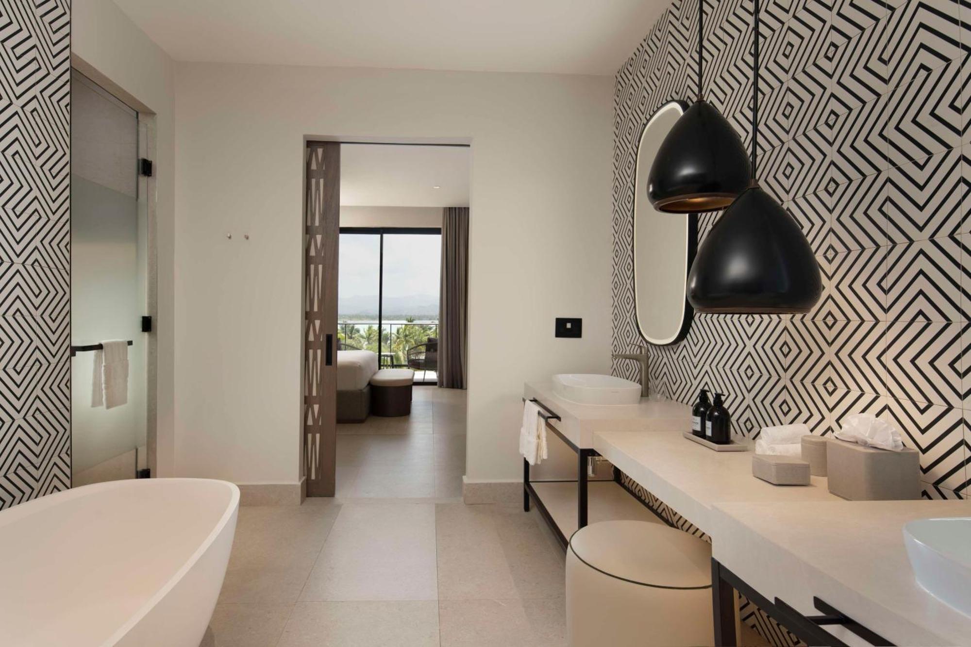 Zemi Miches Punta Cana All-Inclusive Resort, Curio By Hilton Eksteriør billede